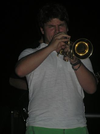 Tjeckerna i Bela Crkva arrangerade en musikfestival vid Gradsko-sjön. En orkester bestående av ung spelade fantastisk jazzmusik.
